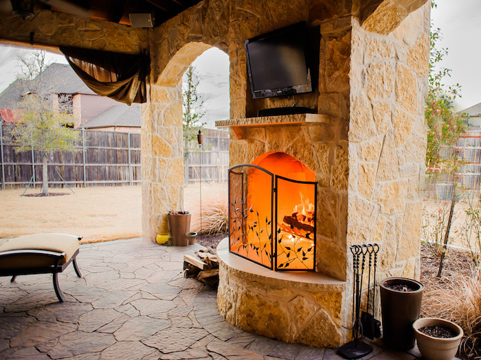 Belgard Mega Arbel Paver & Fireplace - Dallas Outdoor Kitchens