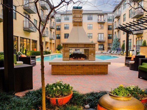 Outdoor Fire Pit & Fireplace Installation in Dallas, TX