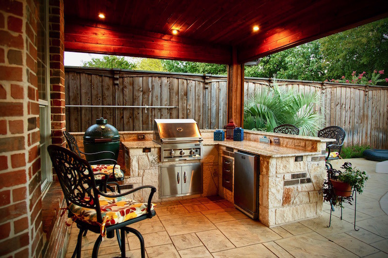 5 Outdoor Kitchen Ideas On A Budget Dallas Outdoor Kitchens   Outdoor Kitchen Kamado Style 